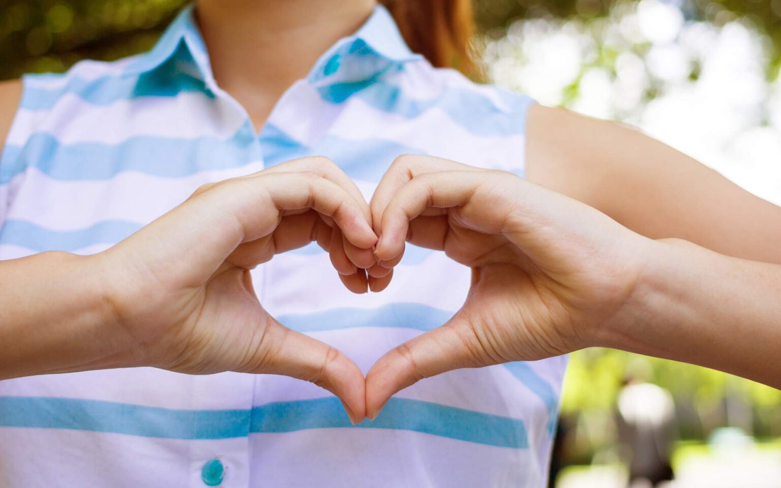 community-heart-hands