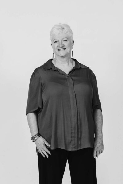 pellowhill_team-Sue